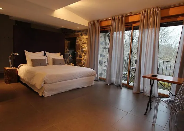 Aux Caprices D'aubrac 3* Laguiole