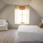 Aux Caprices D'aubrac Oda ve Kahvaltı