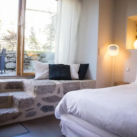 Oda ve Kahvaltı Aux Caprices D'aubrac