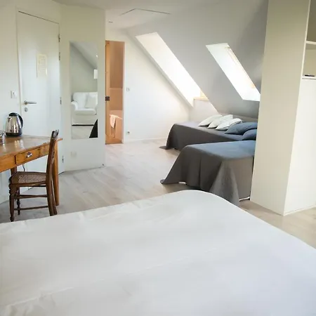 Aux Caprices D'aubrac Couette-café Laguiole