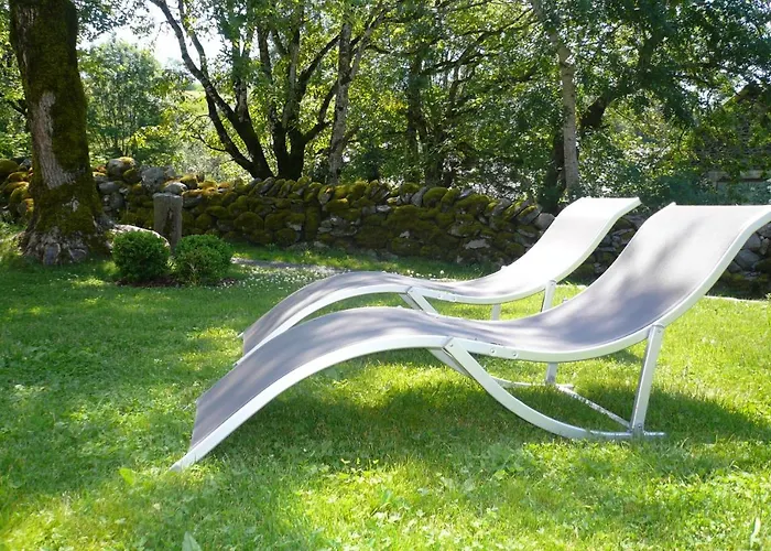 Aux Caprices D'aubrac Bed & Breakfast 3*